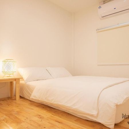Apartamento Petra Boutique Donmuang Bangkok Exterior foto