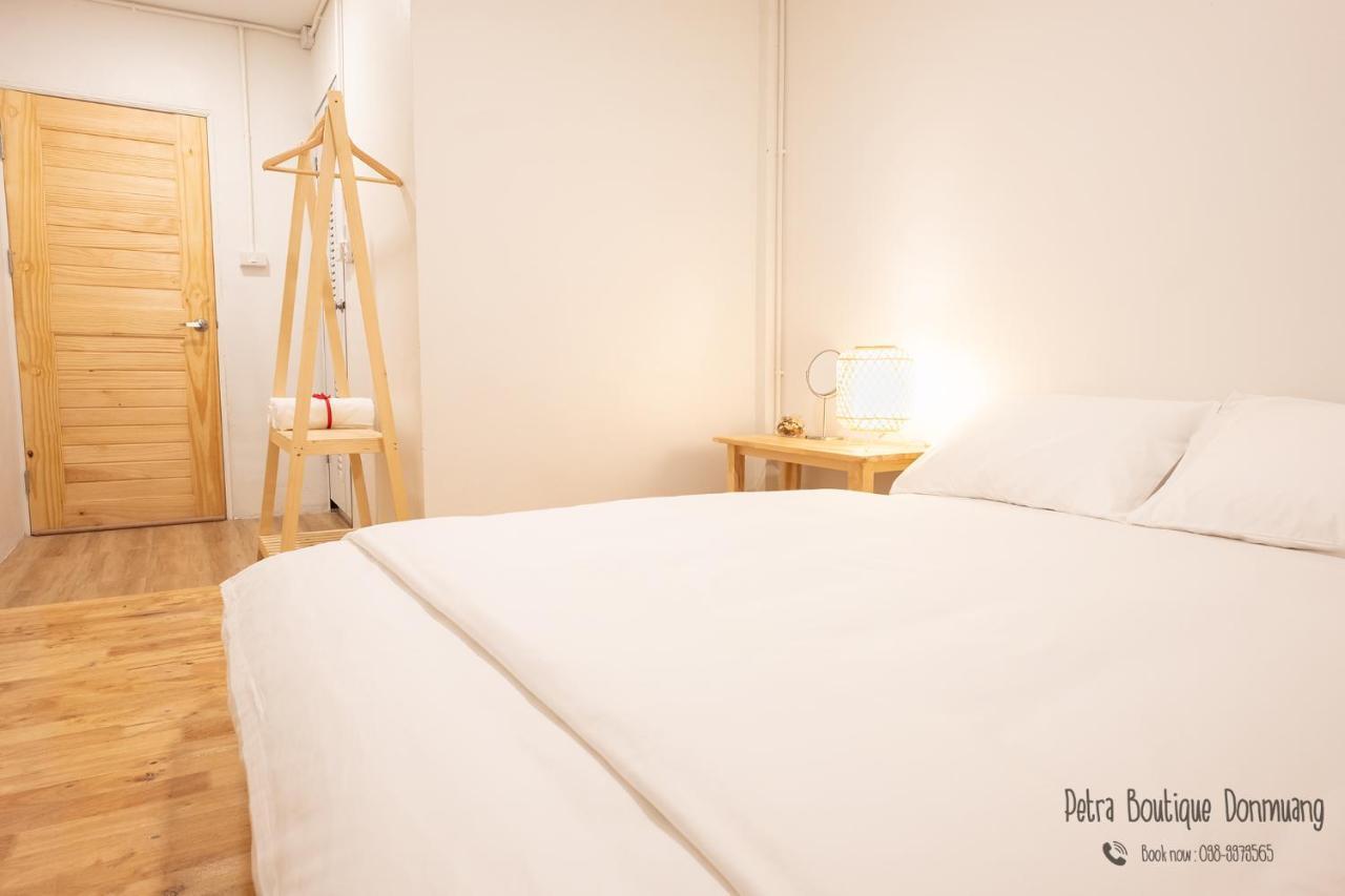 Apartamento Petra Boutique Donmuang Bangkok Exterior foto