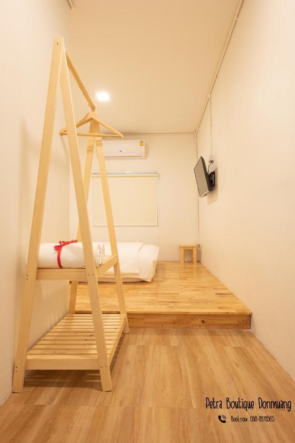 Apartamento Petra Boutique Donmuang Bangkok Exterior foto